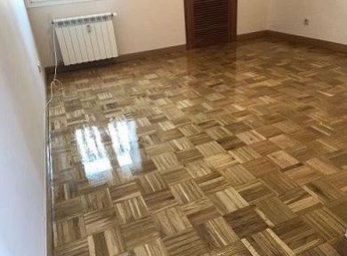 Suelo de parquet restaurado